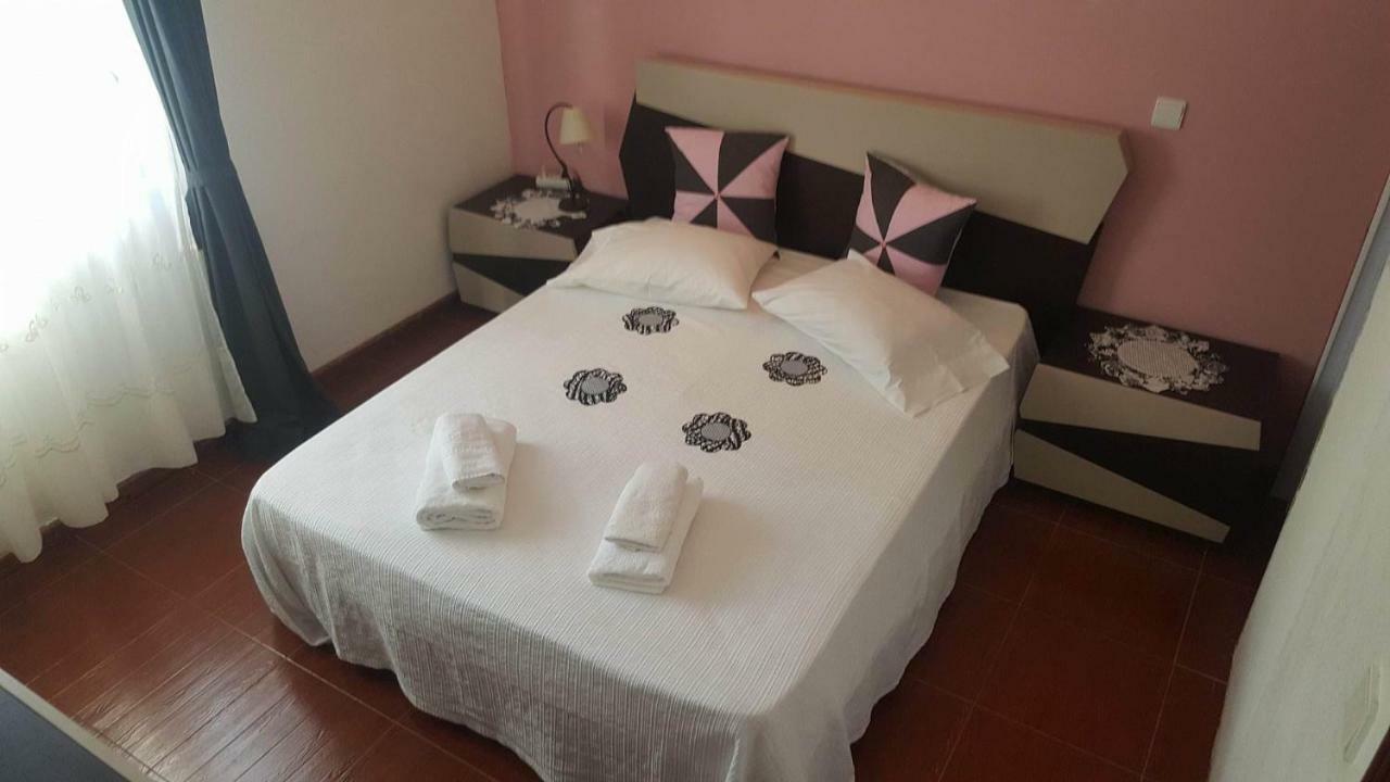 Residencia Mateus Hotel Faja Grande Exterior photo